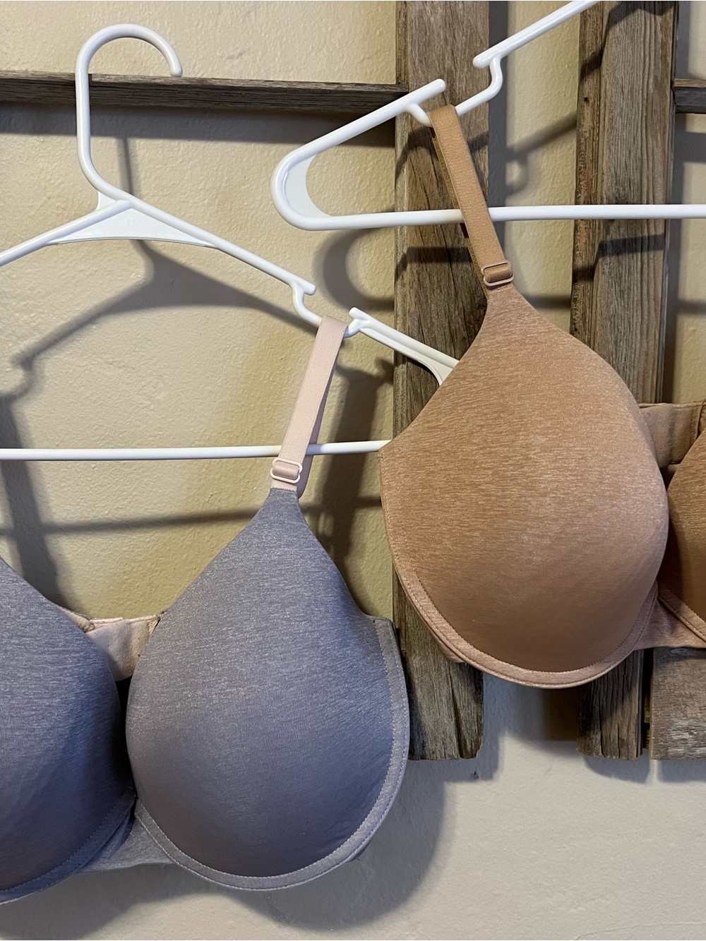 2 (two) Victoria's Secret Uplift Semi Demi Bras Tan & Gray  (34DDD)